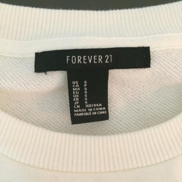 NWOT Forever 21 Cat Sweatshirt - Picture 3 of 3